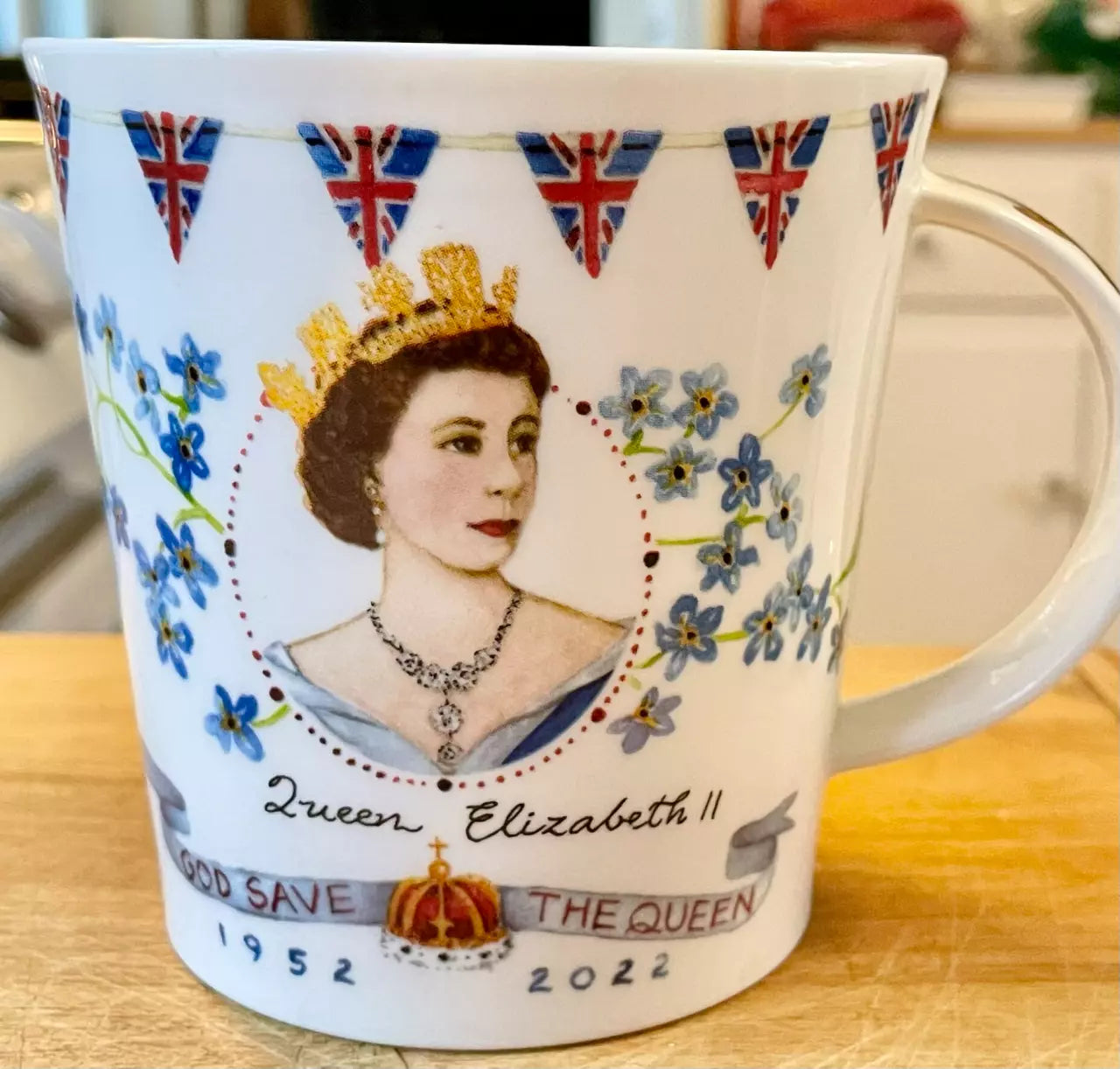 16 Oz. Queen Cup