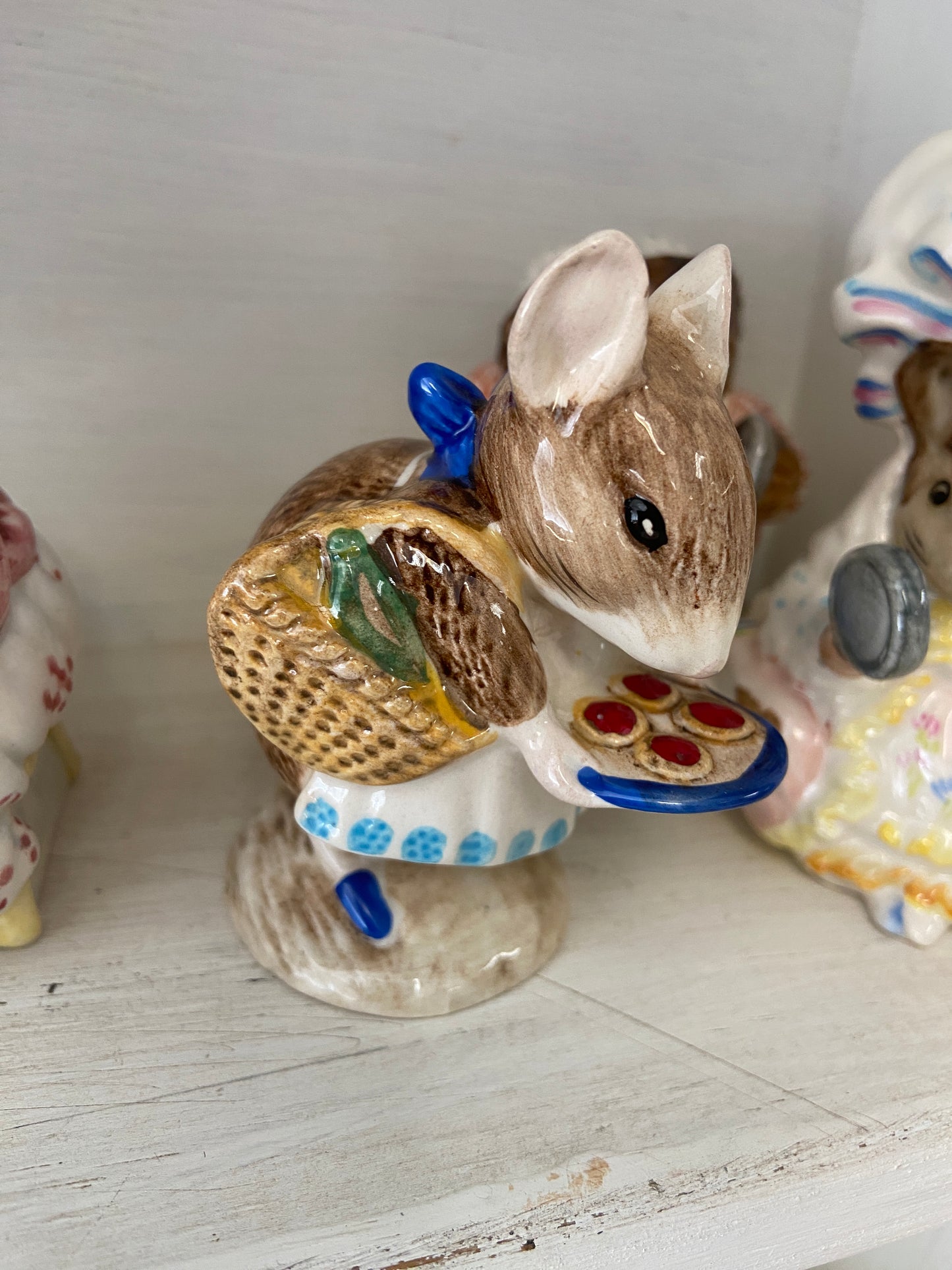 Appley Dapply Figurine