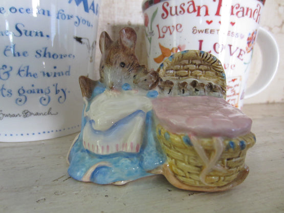 Hunca Munca Figurine